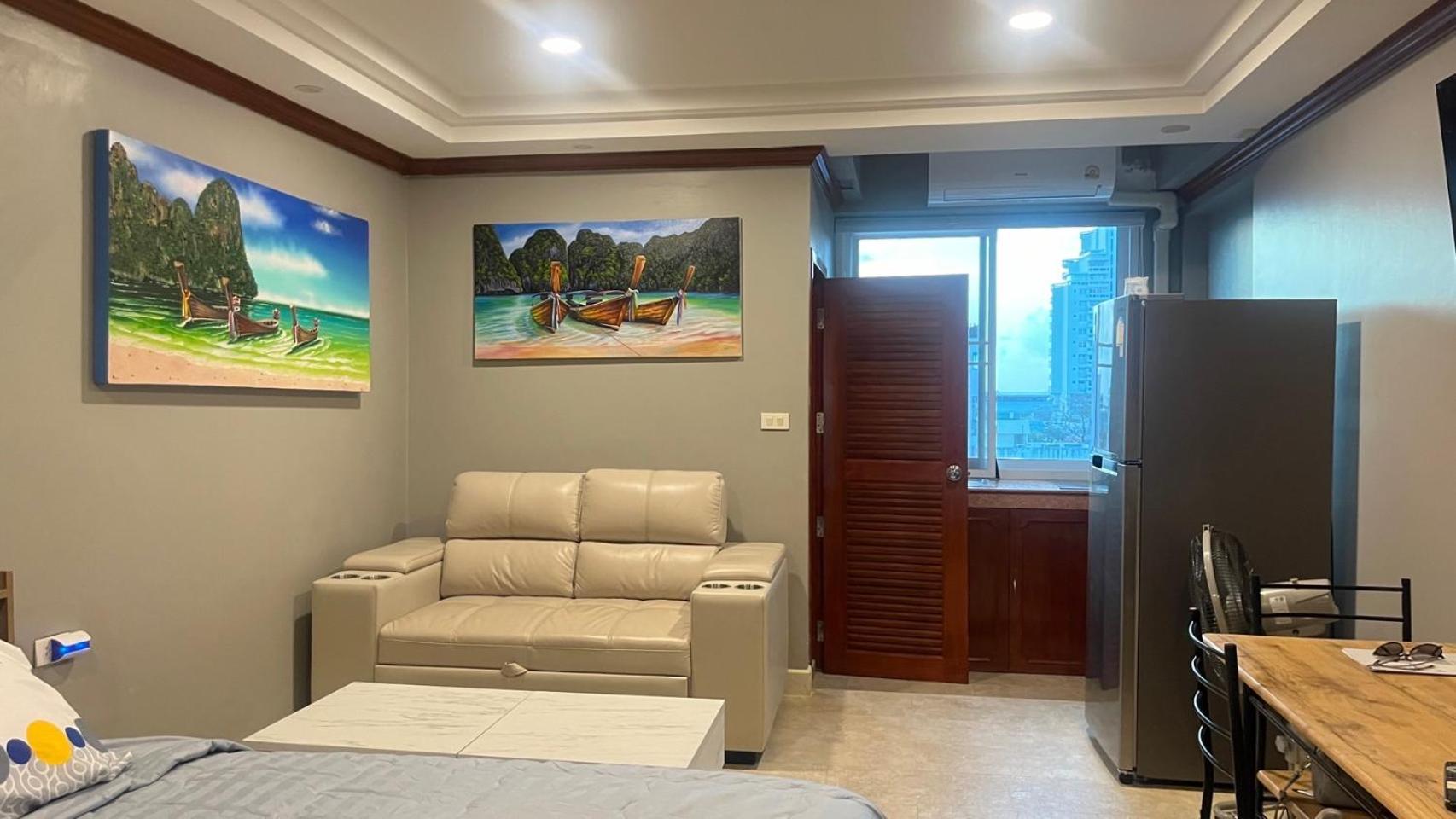 Andaman Sea Apartments Near Patong Beach - 28 Sqm With Kitchen, Private Bathroom, Seating Area, 65" Smart Tv With Free Wifi Extérieur photo